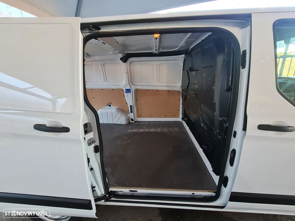 Ford Transit Custom 2023 - 2.0Tdci 130CV •GPS •CAMERA •c/IVA dedutível - 18