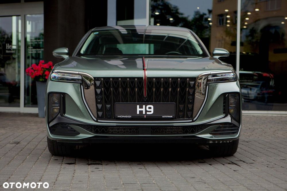 Hongqi H9 - 4