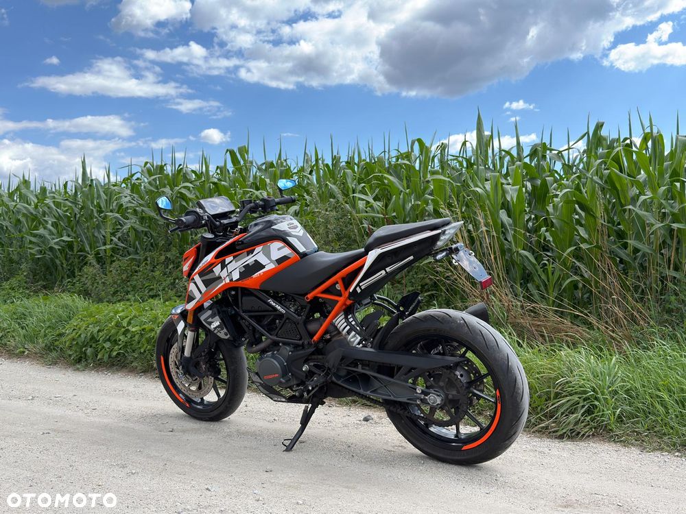 KTM Duke 125 - 8