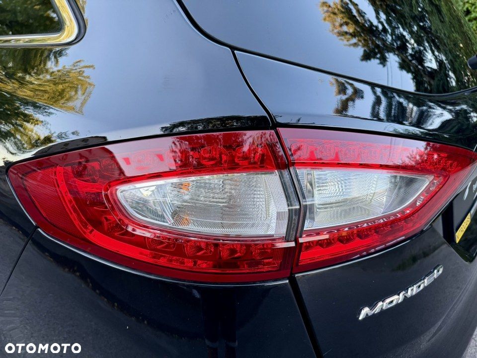 Ford Mondeo SW 2.0 TDCi S&S Titanium - 10