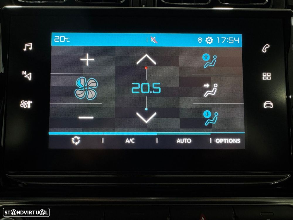 Citroën C3 1.2 PureTech Shine - 37