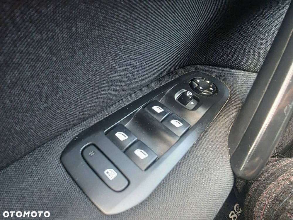 Peugeot 308 BlueHDi FAP 120 EAT6 Stop & Start Active - 11