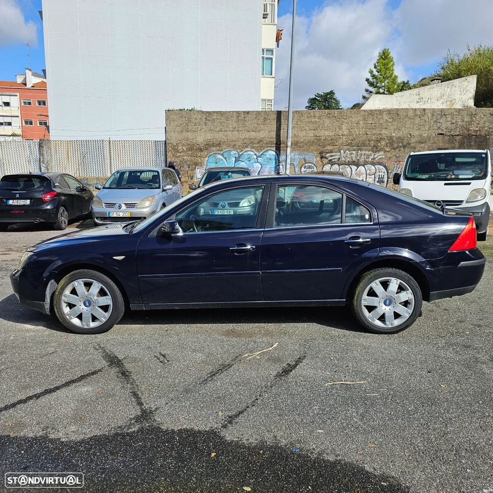 Ford Mondeo 2.0 TDCI Ghia Executive - 10