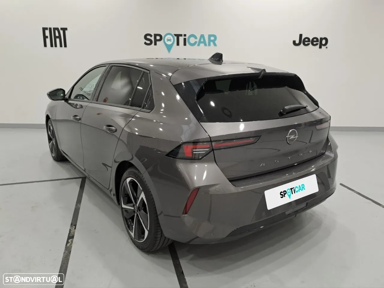 Opel Astra 1.5 D Elegance Aut. - 5