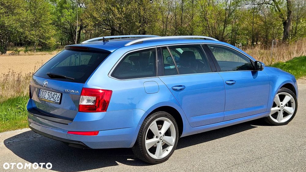 Skoda Octavia 2.0 TDI DSG L&K - 3