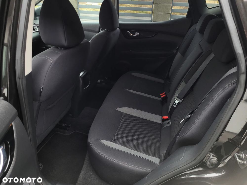 Nissan Qashqai 1.2 DIG-T N-Connecta - 10