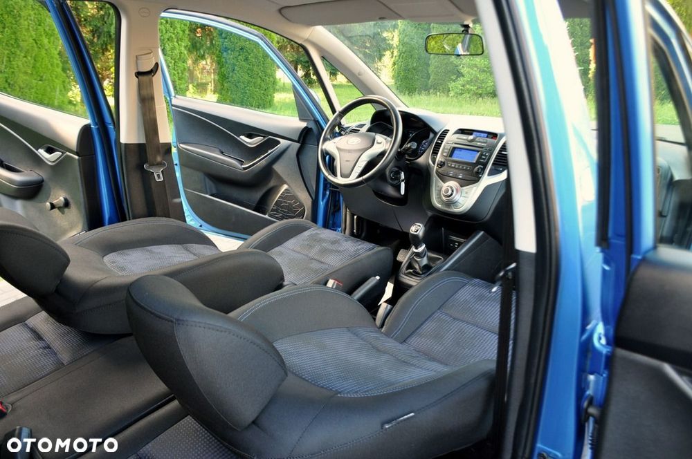 Hyundai ix20 - 24