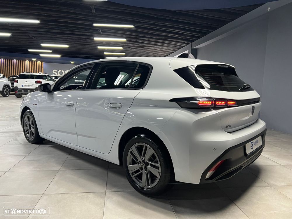 Peugeot 308 1.2 Hybrid Style e-DCS6 - 8