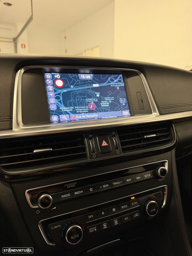 Kia Optima SW 2.0 CVVT PHEV - 30