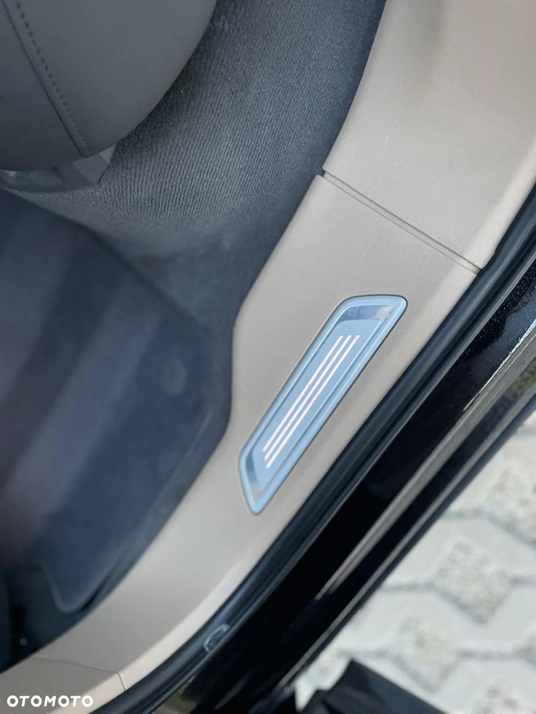 Volkswagen Touareg 3.0 V6 TDI SCR 4Mot Atmosphere - 30