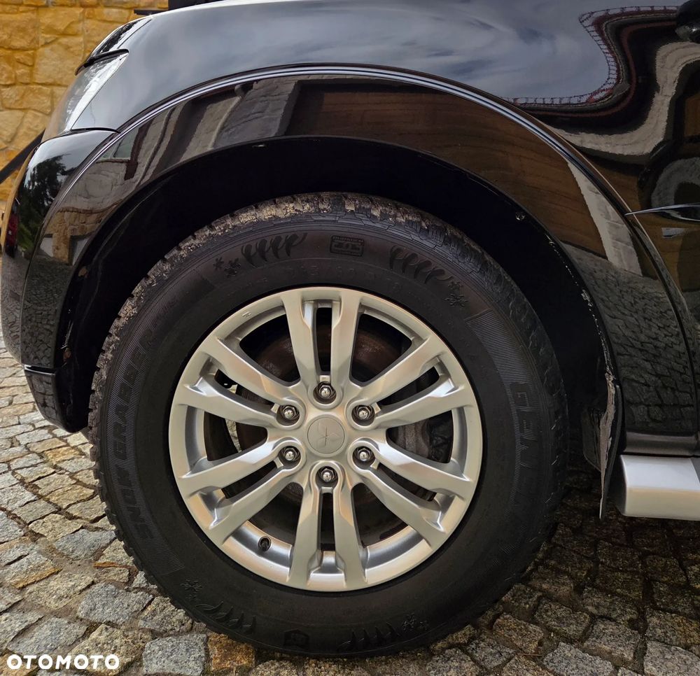Mitsubishi Pajero 3.2 DID Instyle EU6 - 11
