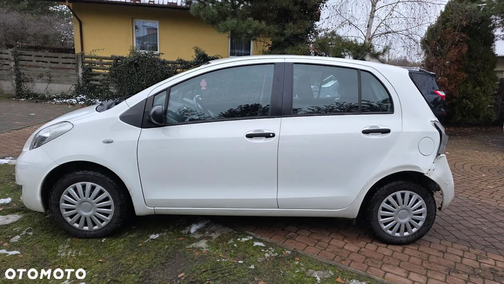 Toyota Yaris 1.0 VVT-i Cool - 22