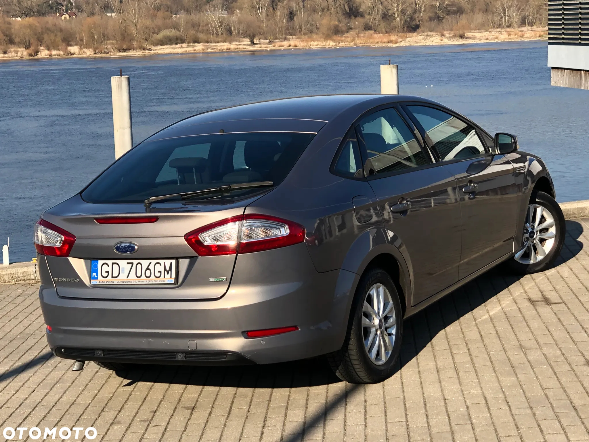 Ford Mondeo - 26