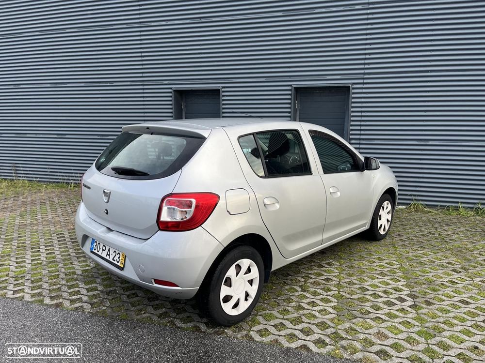 Dacia Sandero 1.2 16V Confort Bi-Fuel - 23