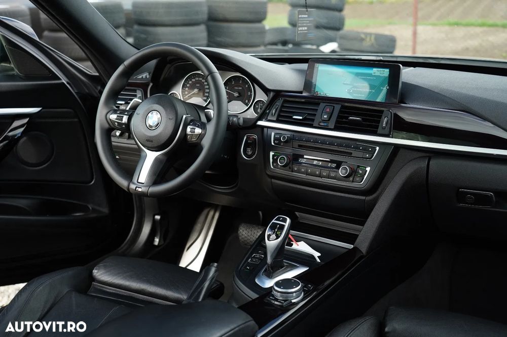 BMW Seria 3 320d Aut. M Sport - 11