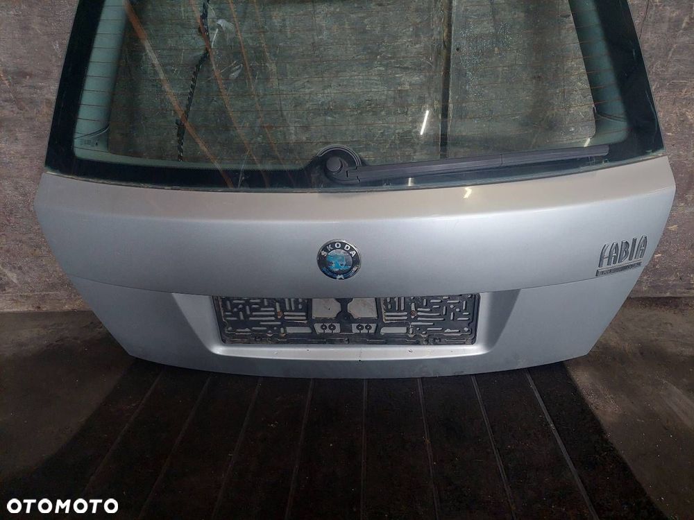KLAPA BAGAŻNIKA + LAMPY SKODA FABIA I HB 5D 9102 - 6