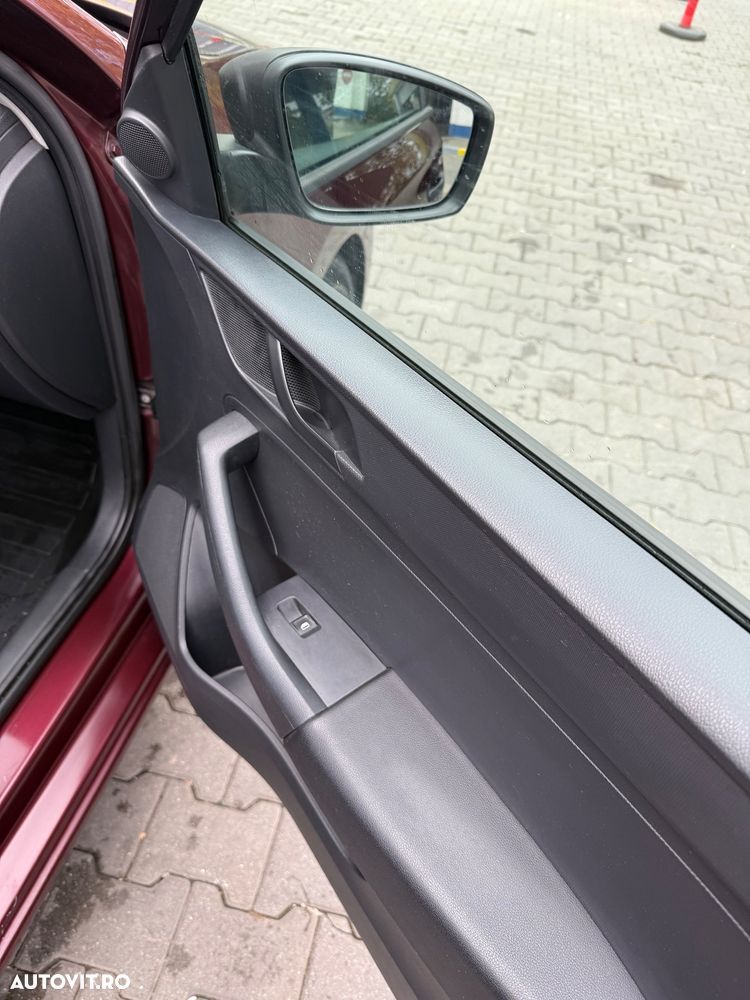 Skoda RAPID 1.6 TDI Active - 8
