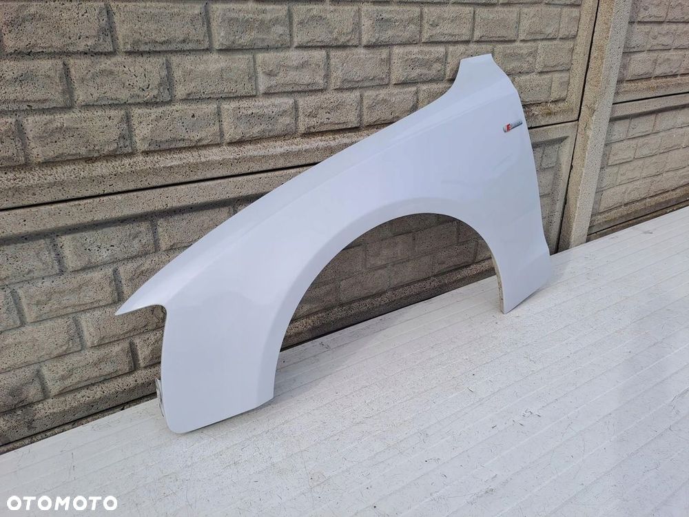 AUDI A5 8T0 2008 - 2016 BŁOTNIK PRZEDNI LEWY - 2