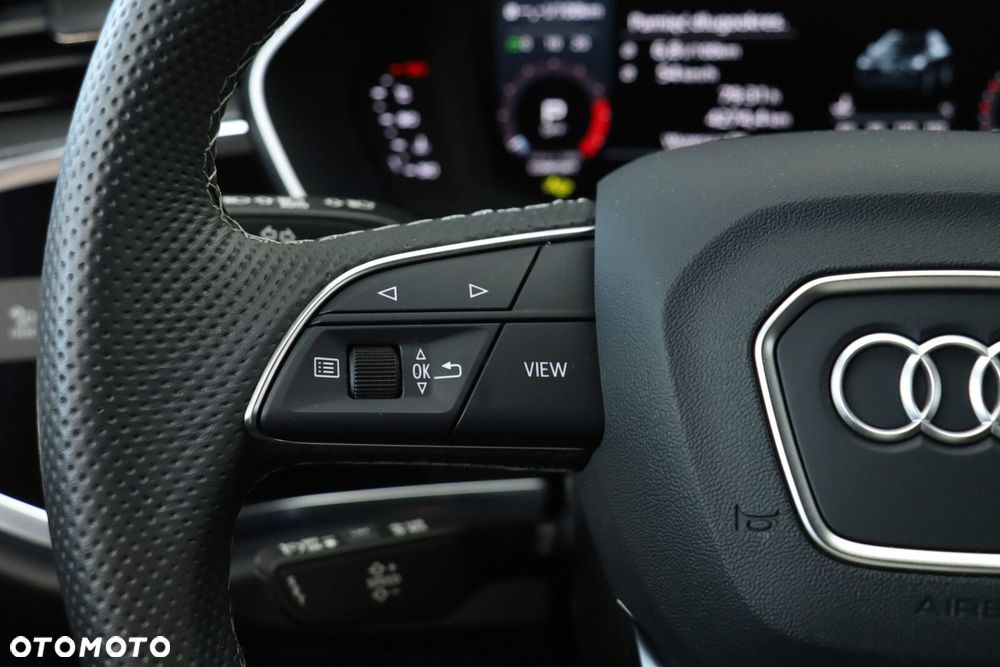 Audi Q3 - 23