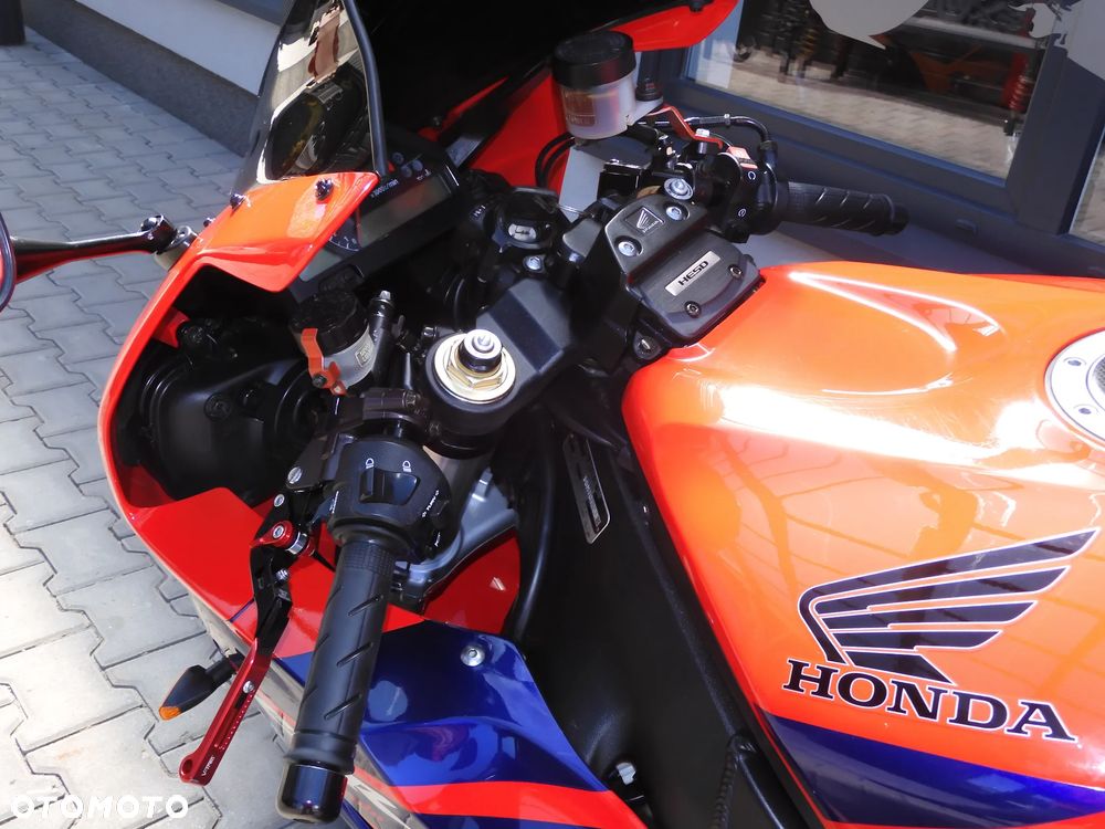 Honda CBR - 24
