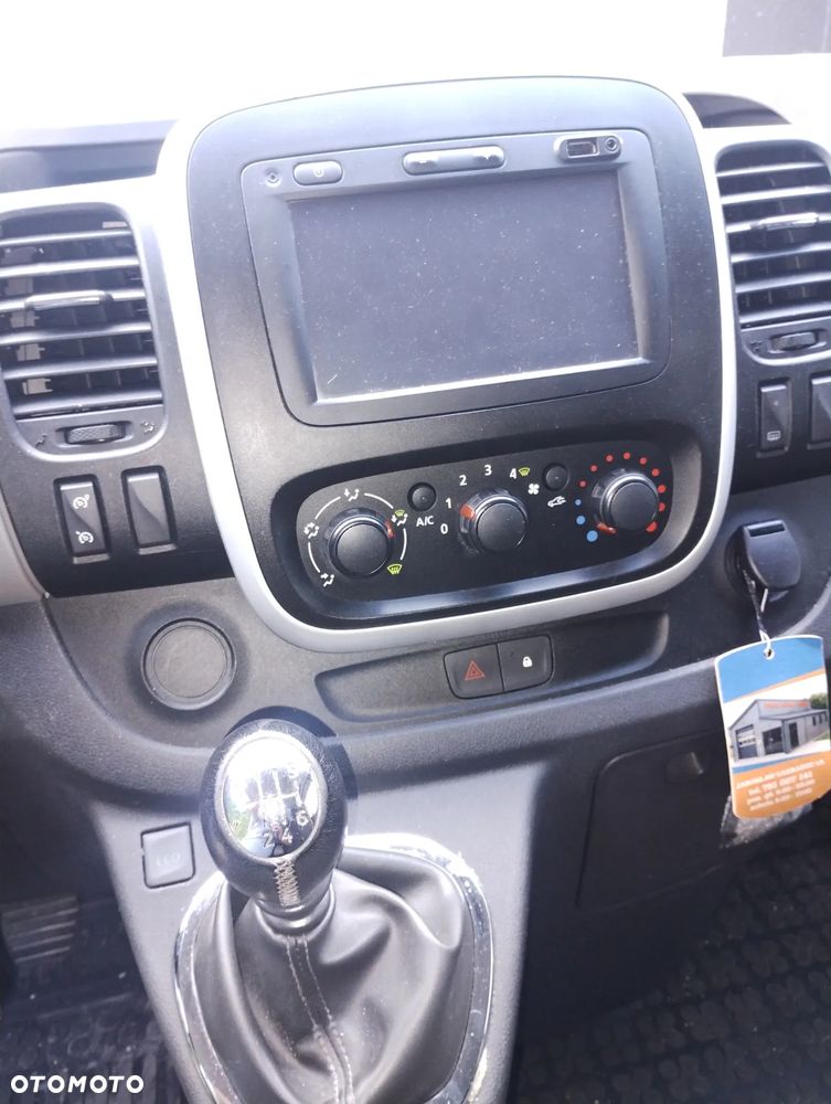 Renault Trafic - 8