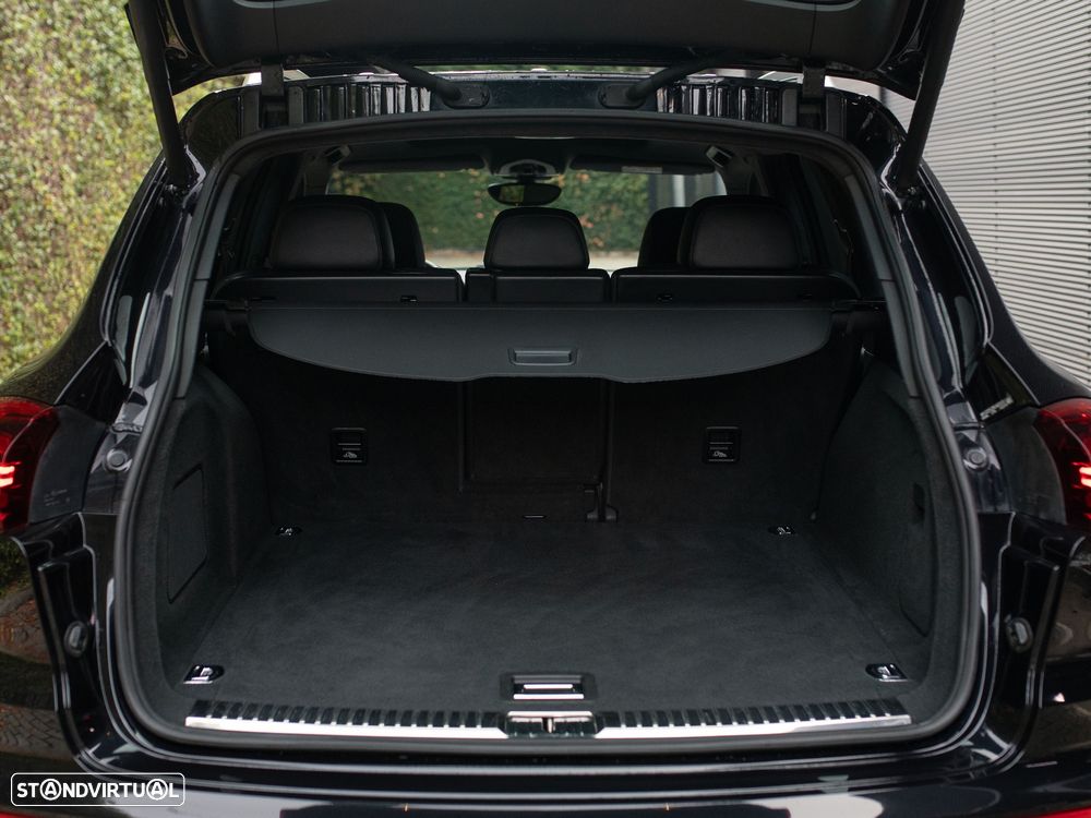 Porsche Cayenne Turbo Tiptronic S - 42
