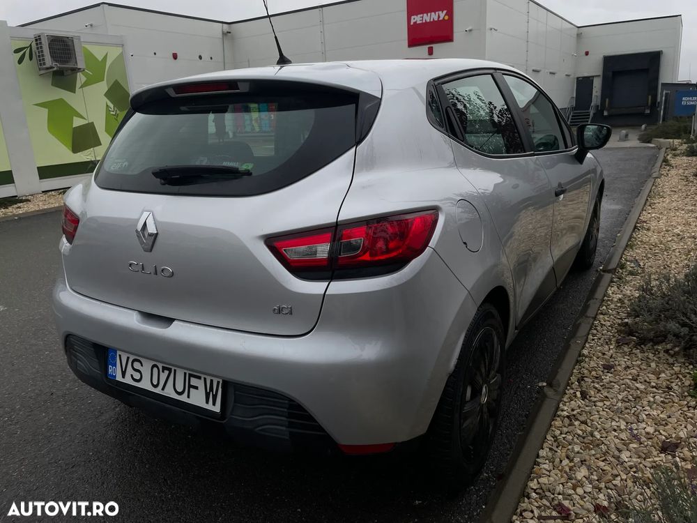 Renault Clio 1.5 dCi 75 Expression - 7