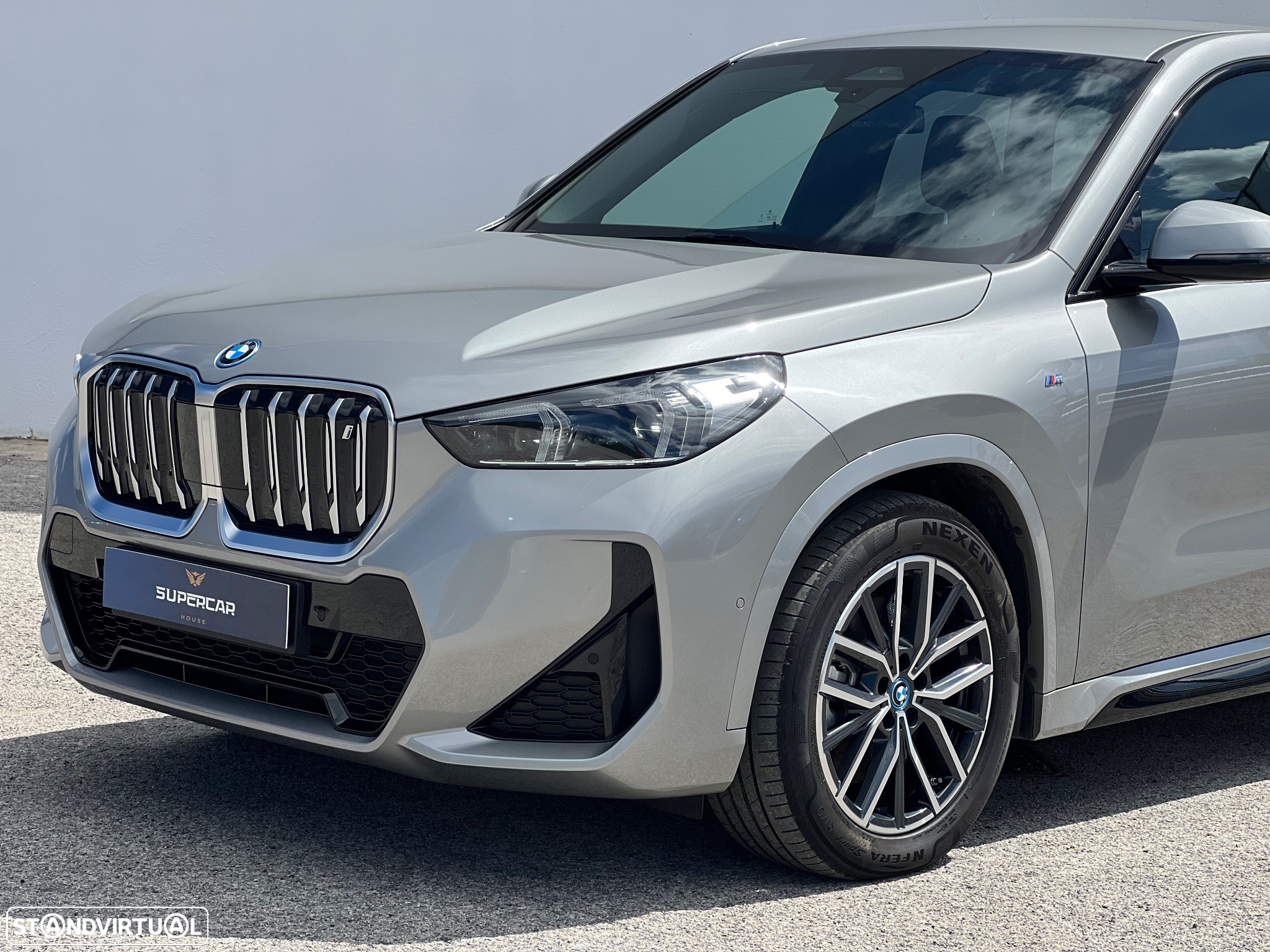 BMW iX1 xDrive30 M Sport Pack - 10
