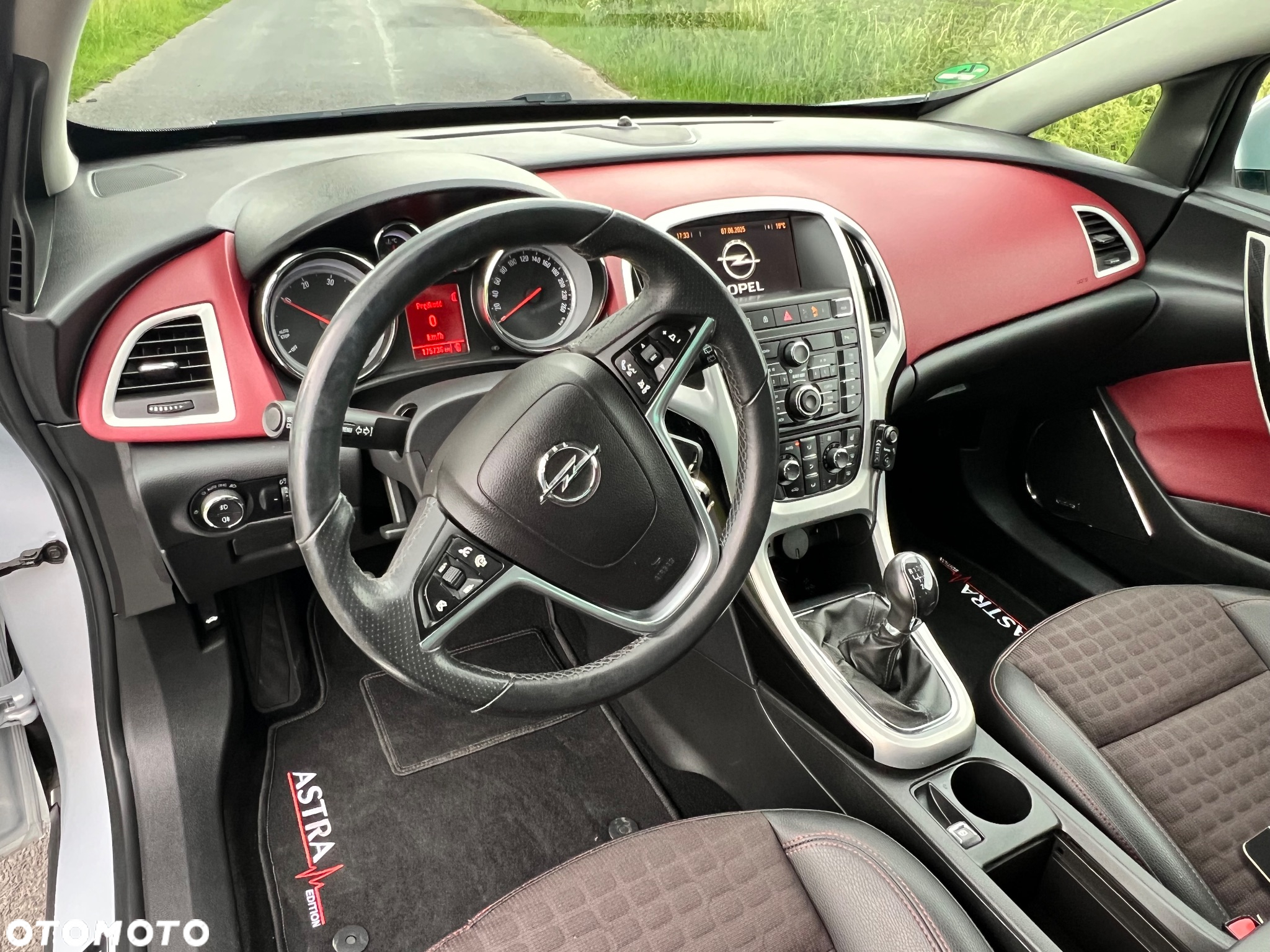 Opel Astra GTC 2.0 CDTI ecoFLEX Start/Stop Edition - 12
