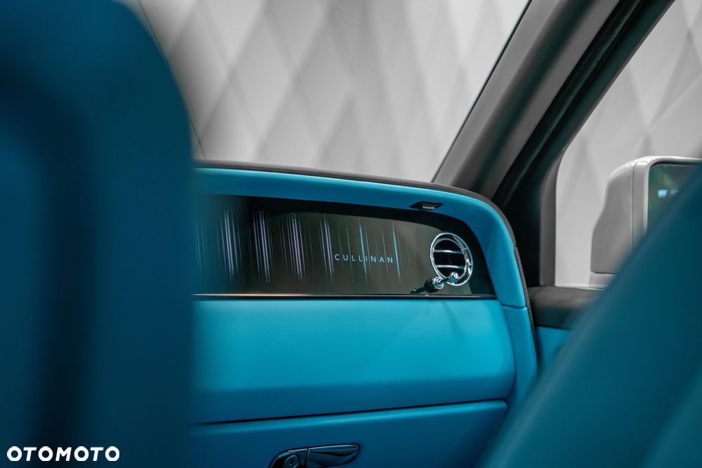 Rolls-Royce Cullinan - 28
