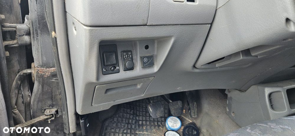 NISSAN TERRANO II LIFT 96-99 2.4 FOTEL PRZÓD PRZEDNI PRAWY LEWY 3D - 7