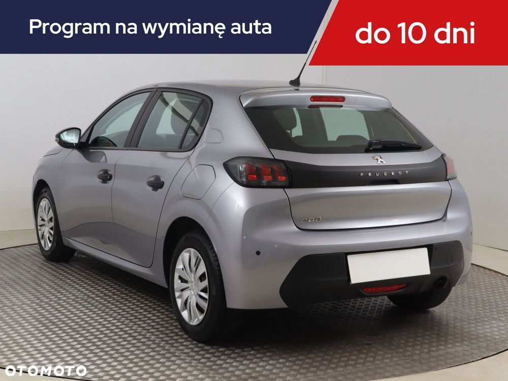 Peugeot 208 - 6