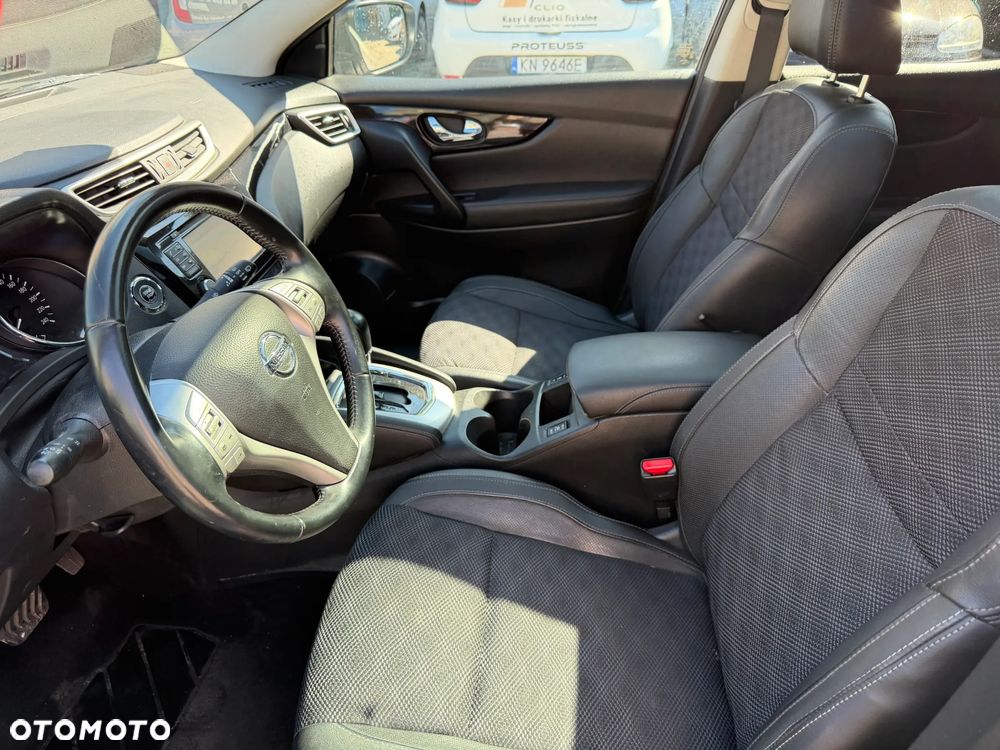 Nissan Qashqai 1.6 DCi Tekna Xtronic EU6 - 14