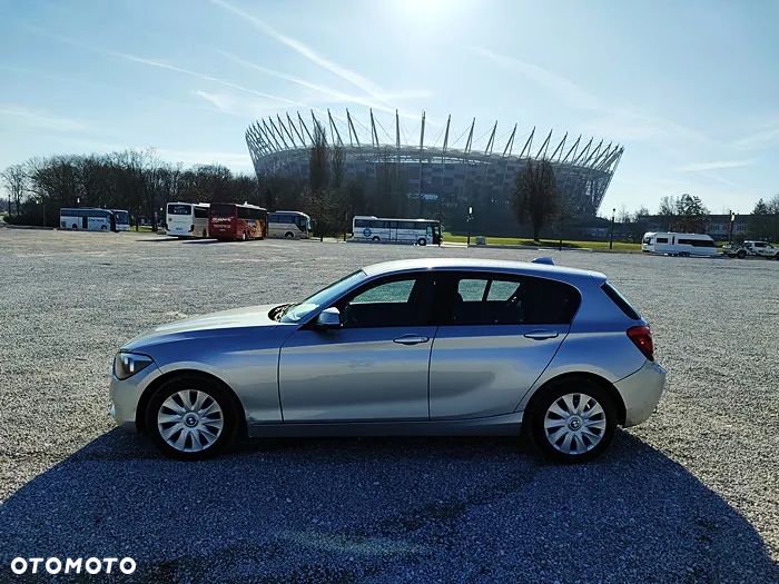 BMW Seria 1 116d DPF - 5