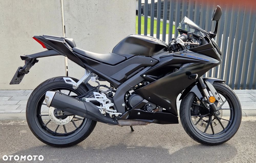 Yamaha YZF - 15