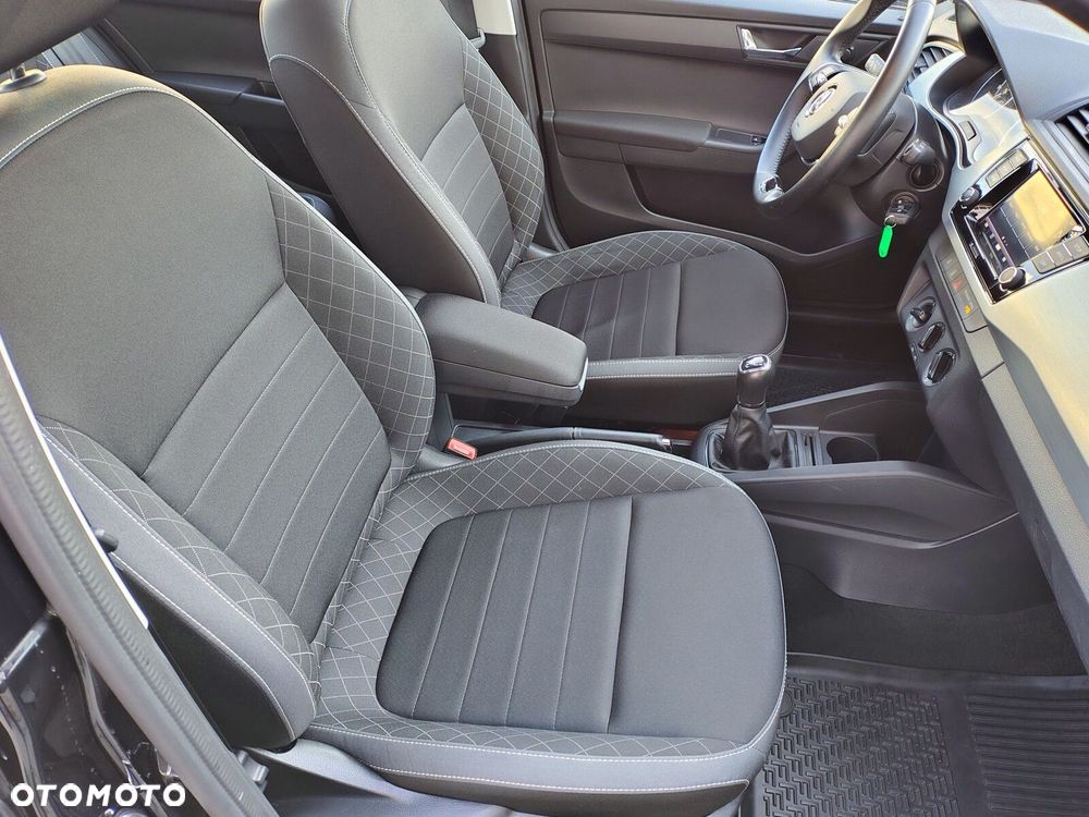 Skoda Fabia 1.0 TSI Ambition - 10