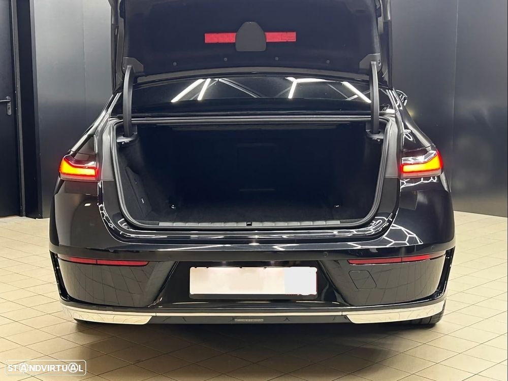 BMW i7 eDrive50 - 23