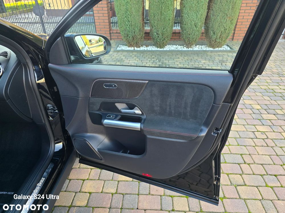 Mercedes-Benz GLA 200 d 8G-DCT AMG Line - 33