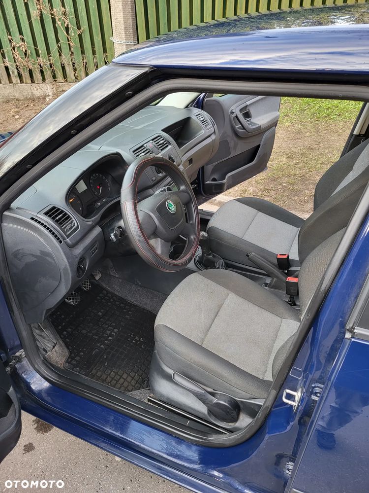 Skoda Fabia 1.4 16V Ambition - 8