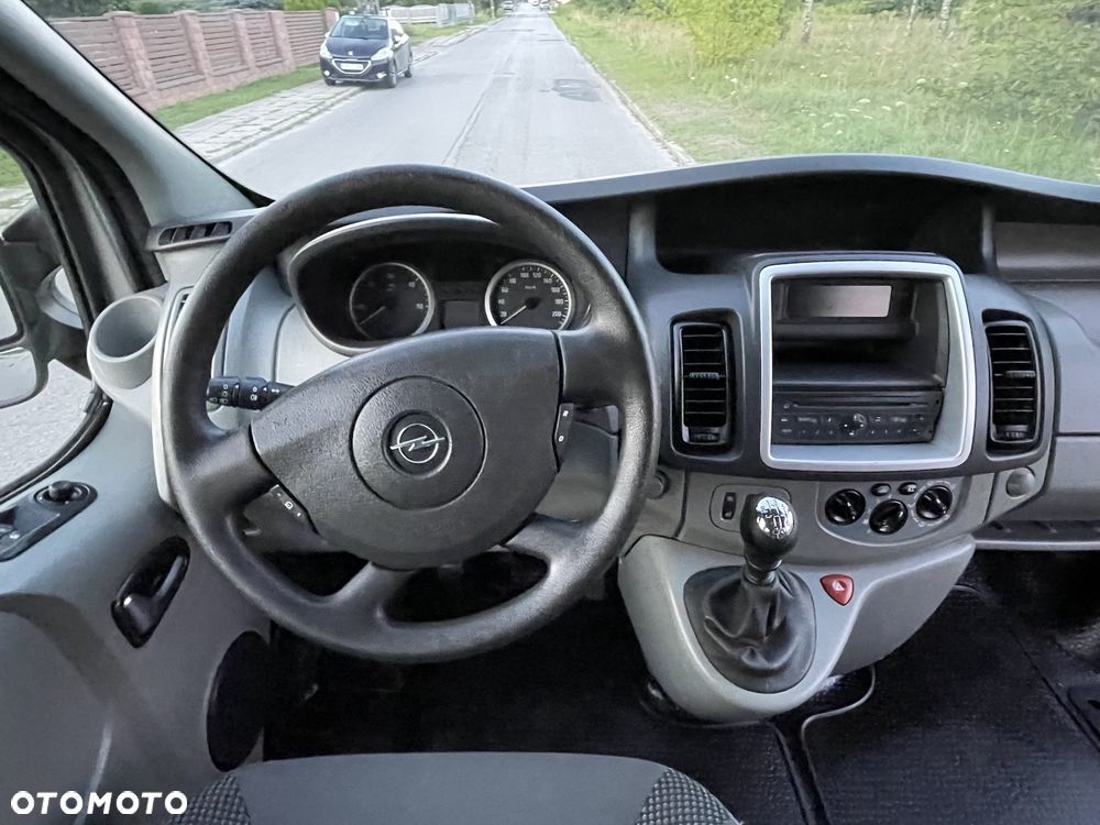 Opel Vivaro - 35