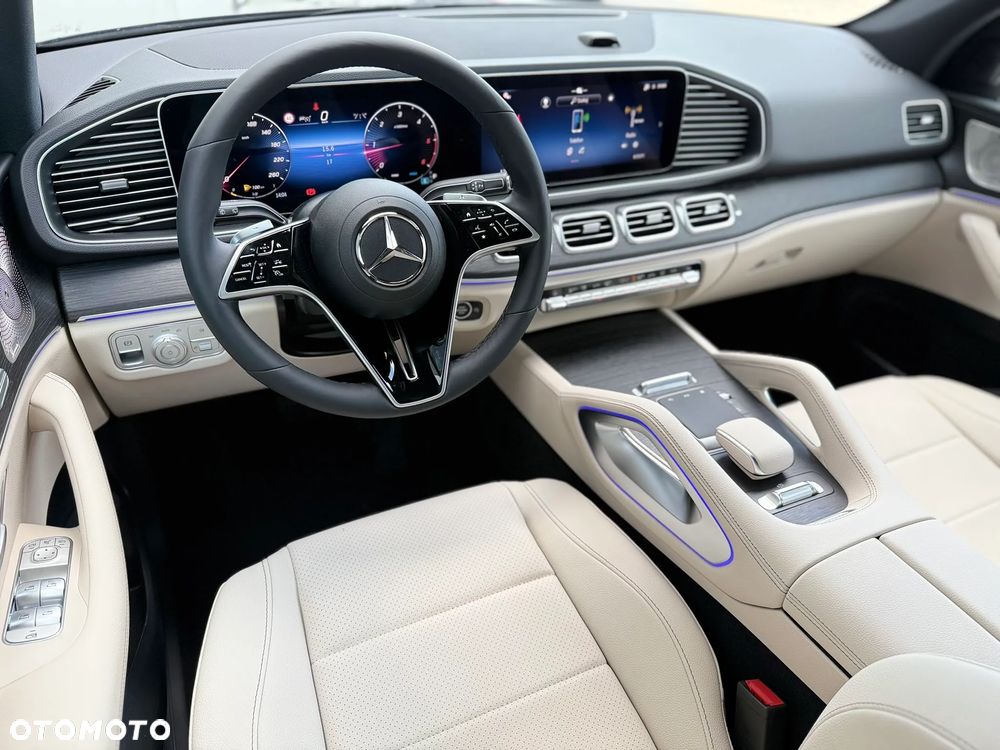 Mercedes-Benz GLE - 13
