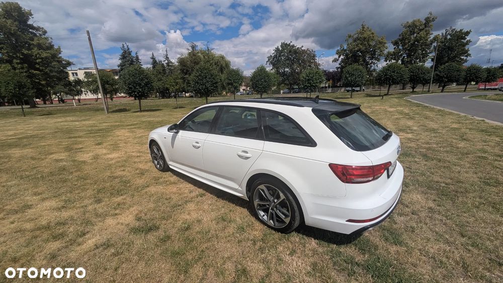 Audi A4 Avant 40 TFSI S tronic - 4