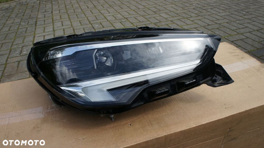 PRZEDNIA PRAWA LAMPA OPEL CORSA F SOCZEWKA ILUX - 1