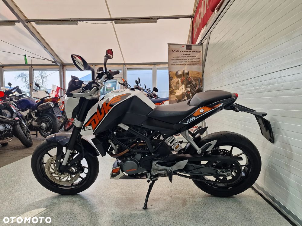 KTM Duke - 18