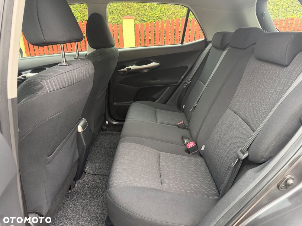 Toyota Auris 1.33 VVT-i Edition - 4