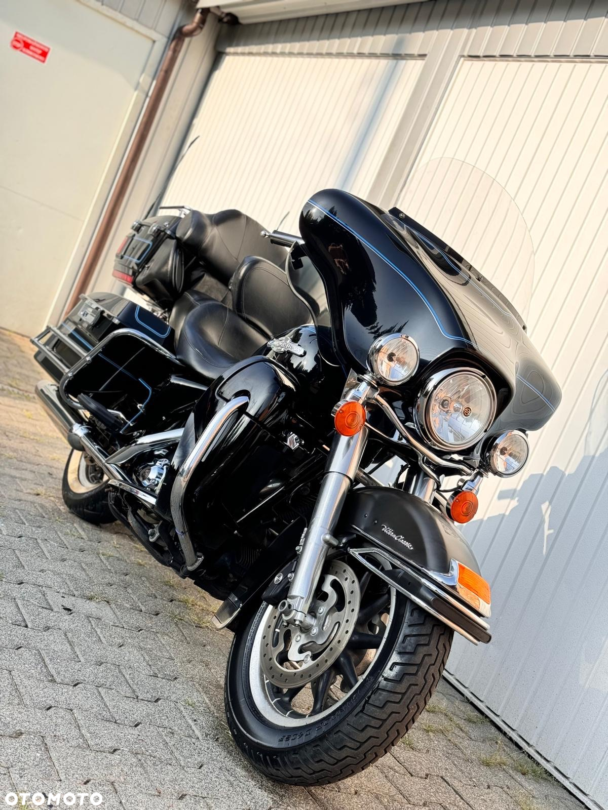 Harley-Davidson Touring Electra Glide - 10