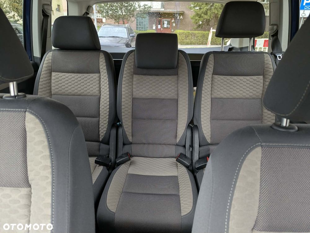 Volkswagen Touran 1.9 TDI DPF DSG Cross - 6