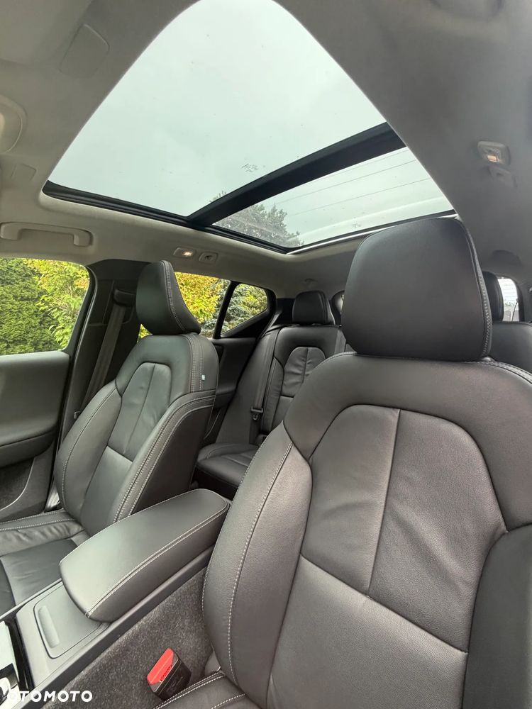Volvo XC 40 - 11