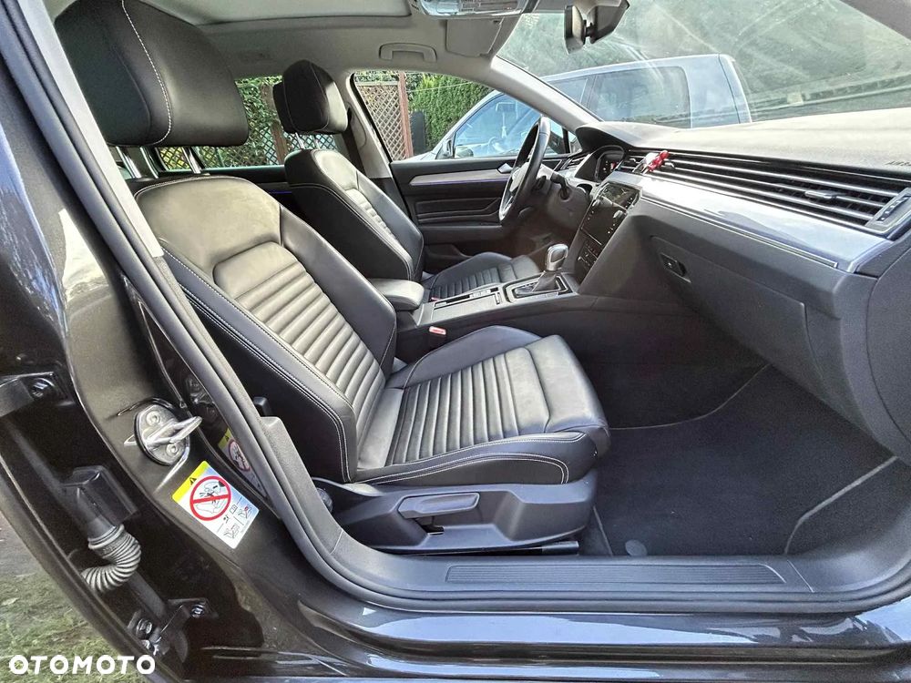 Volkswagen Passat Variant 1.4 TSI Plug-In-Hybrid DSG GTE - 29
