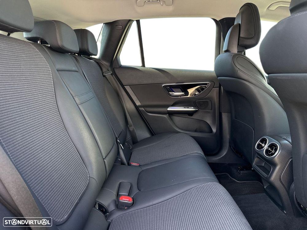 Mercedes-Benz GLC 220 d 4Matic 9G-TRONIC - 14